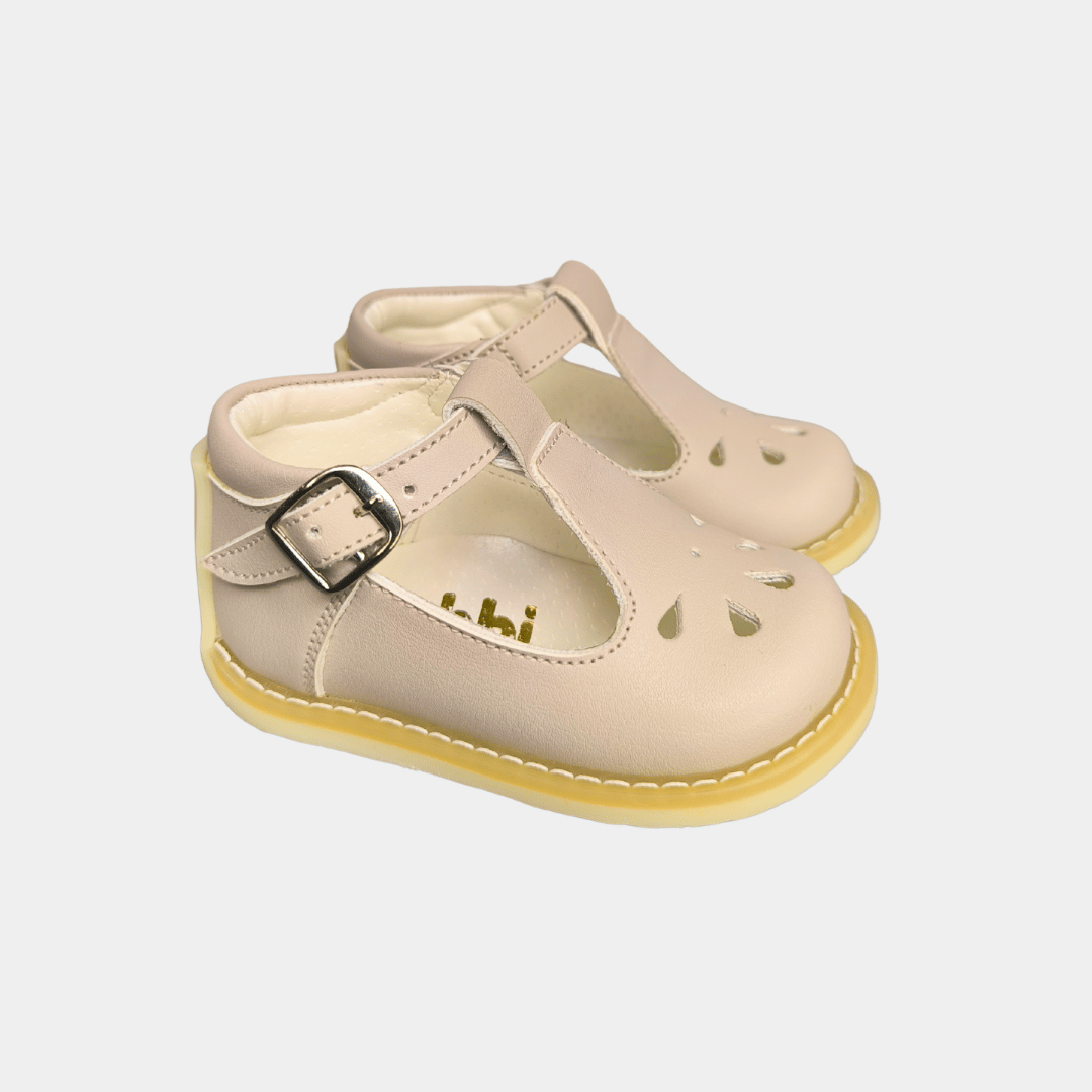 Pibe Lily Hueso