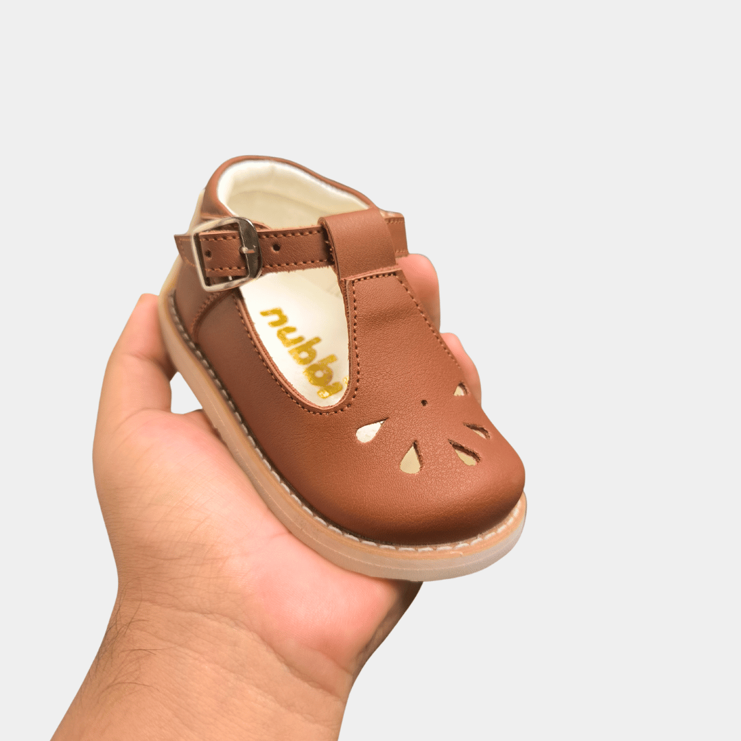 Pibe Lily Camel